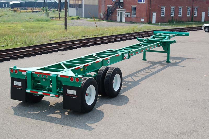 Cheetah Chassis 20'-40' CITY 60" SPREAD 3-AXLE CHASSIS - Bergey's Truck ...