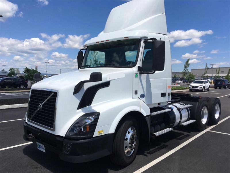 2016 Volvo Vnl64t300 - Bergey's Truck Centers: Medium & Heavy Duty 