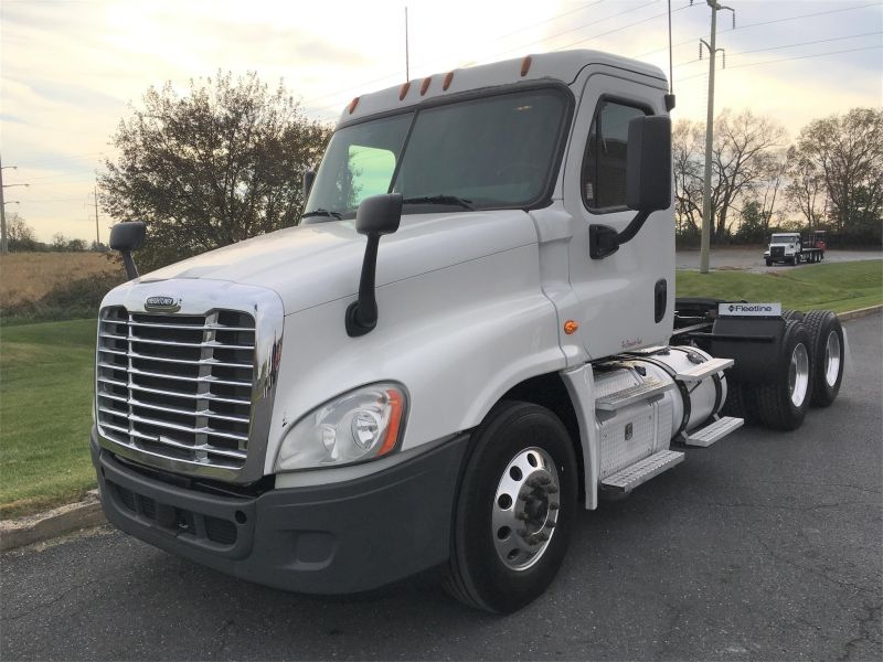 2018 FREIGHTLINER CASCADIA 125 - Bergey's Truck Centers: Medium & Heavy ...