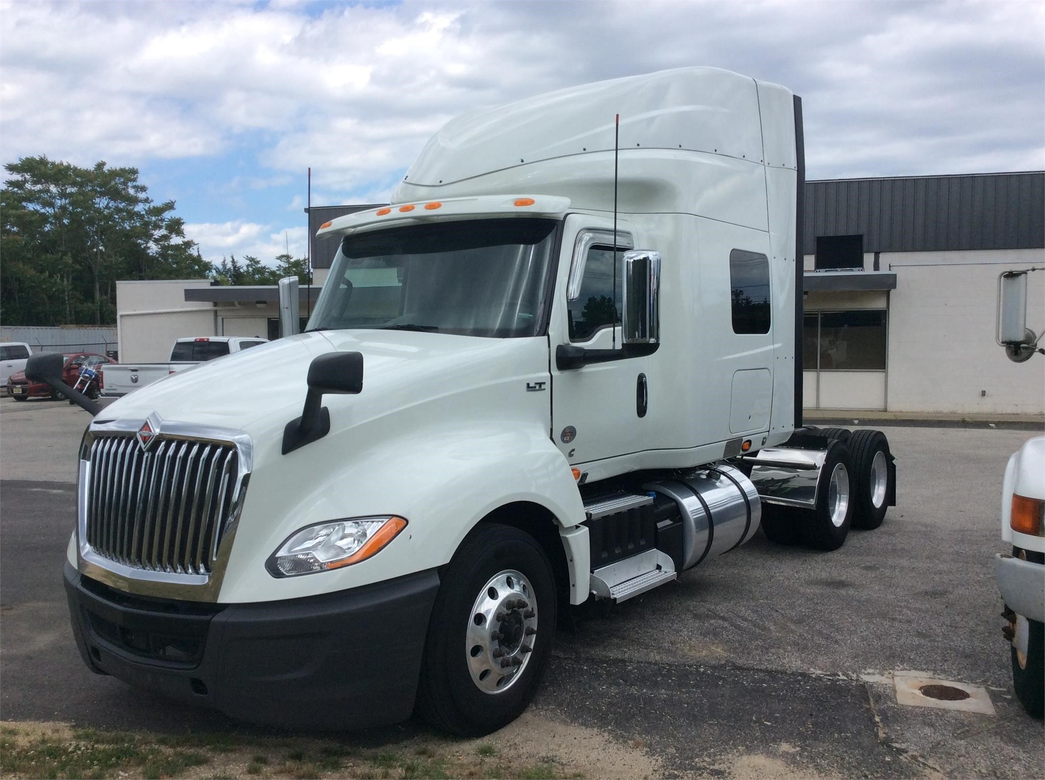 2020 INTERNATIONAL LT - Bergey's Truck Centers: Medium & Heavy Duty ...