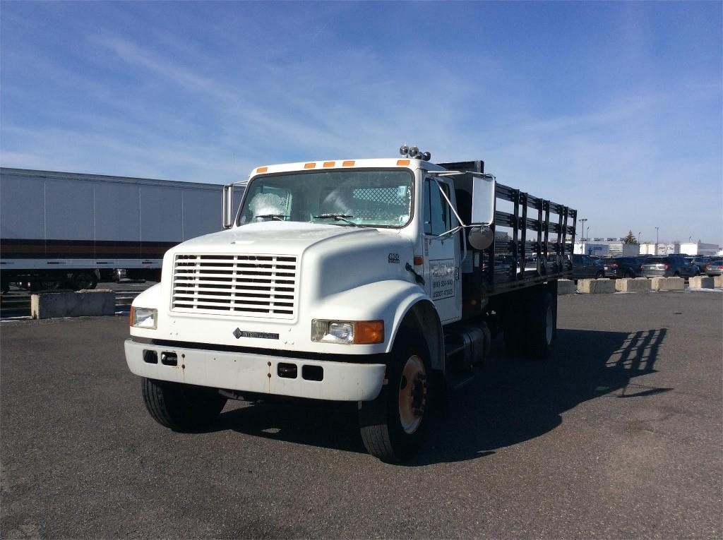 1996 INTERNATIONAL 4000 - Bergey's Truck Centers: Medium & Heavy Duty ...